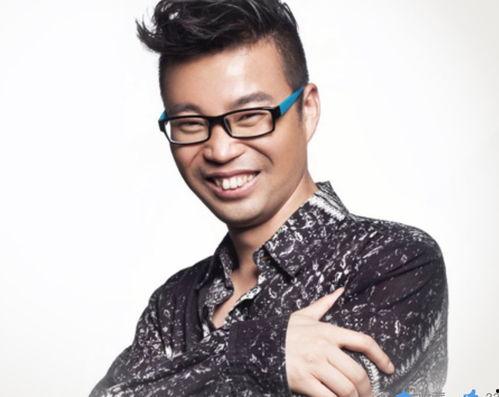 王迅吃哈密瓜,王迅畅享哈密瓜美味时光